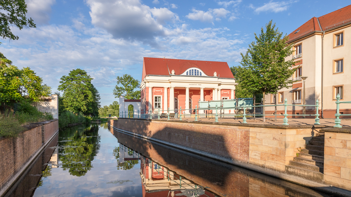 Stadtkanal Potsdam Fotos: Adam Sevens und Benjamin Maltry. Potsdam Museum – Forum für Kunst und Geschichte